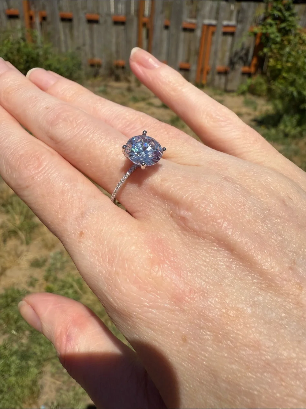 Elegant Natural Zircon Silver Women's Ring